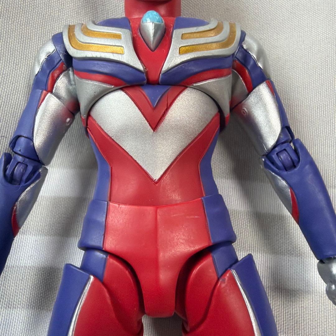 S.H.Figuarts 真骨彫製法 ウルトラマンティガ マルチタイプ
