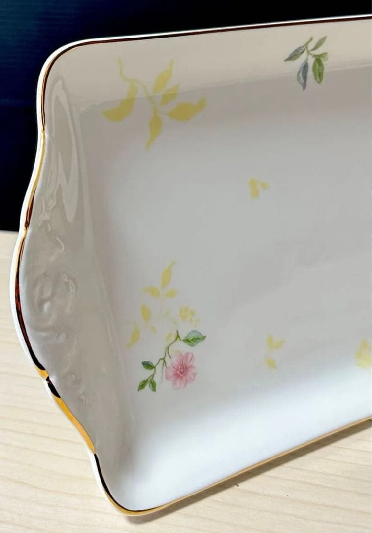 ウェッジウッド　スイートプラムダマスク サンドイッチプレート　※未使用保管品