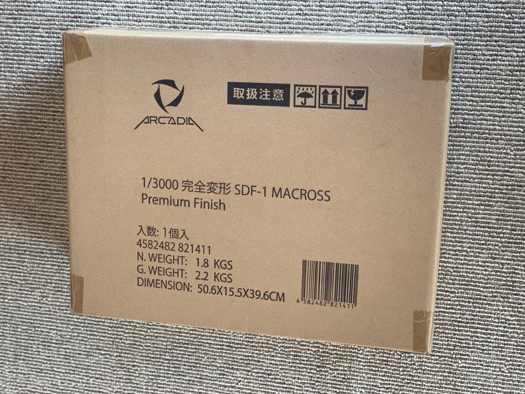 1/3000 SDF-1 マクロス Premium Finish アルカディア