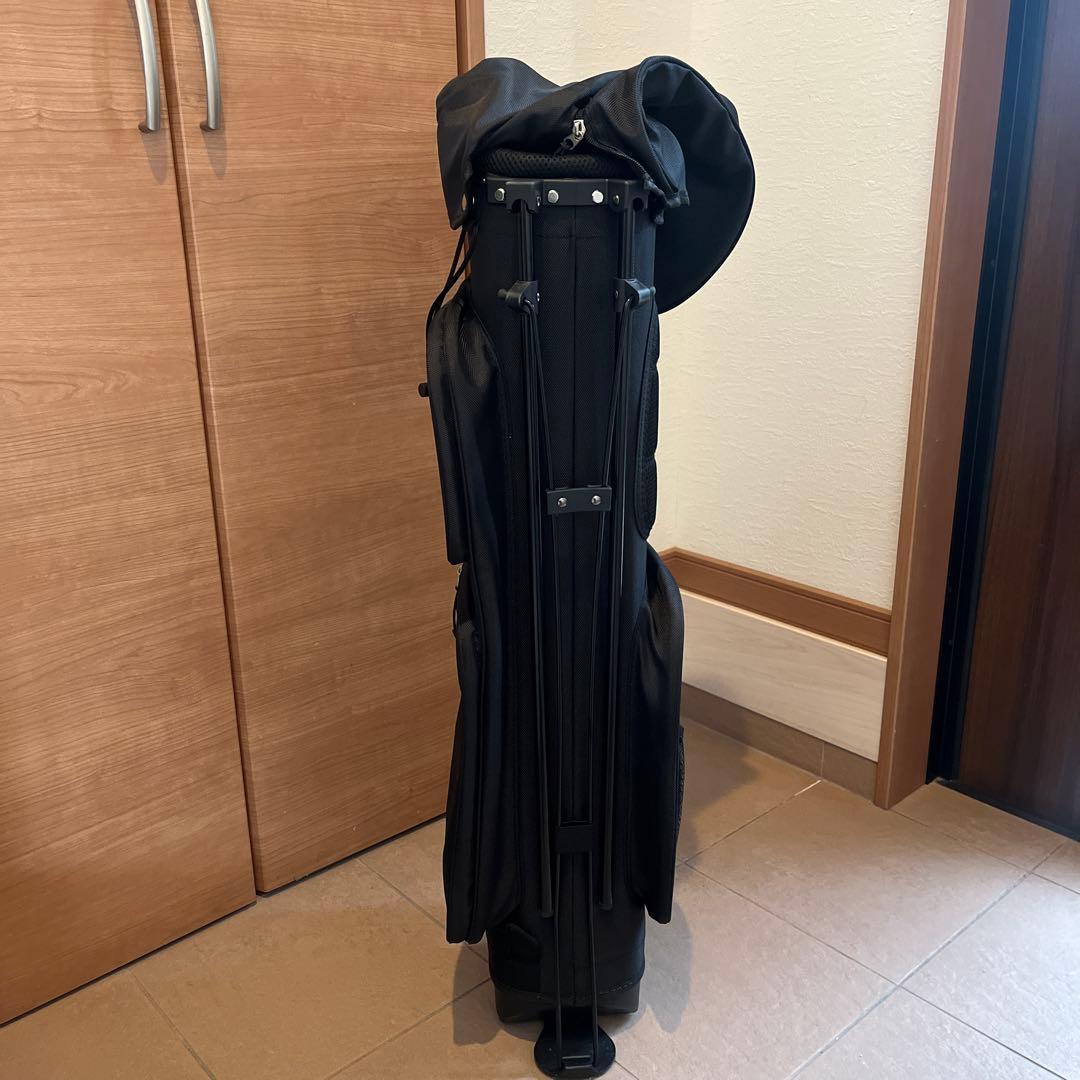ゴルフ　スタンド式キャディバッグ