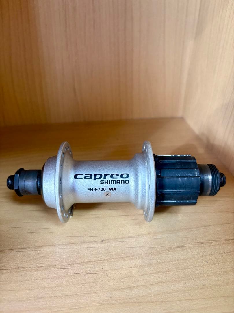 シマノ カプレオ　FH-F700 HB-F700 ハブ 32H 廃番