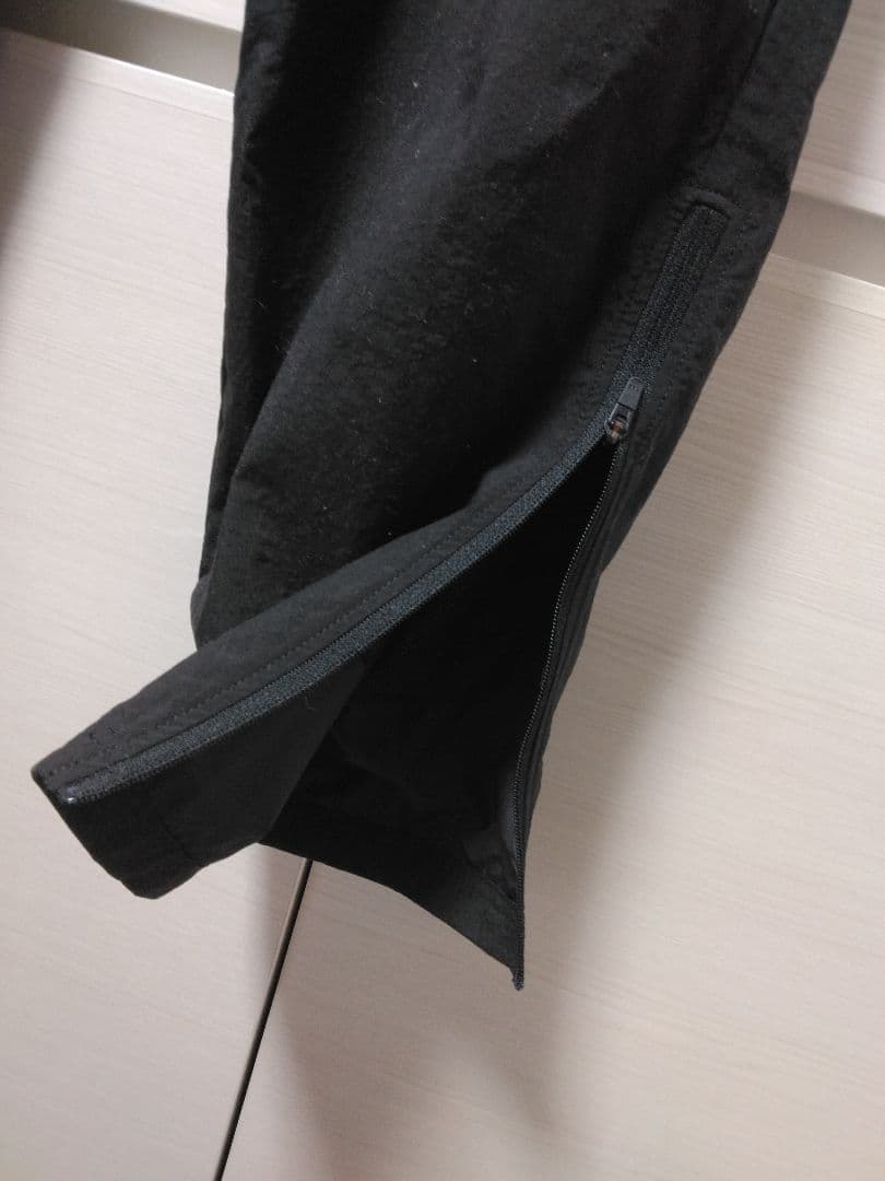 新品☆umbro シャカシャカ パンツ O