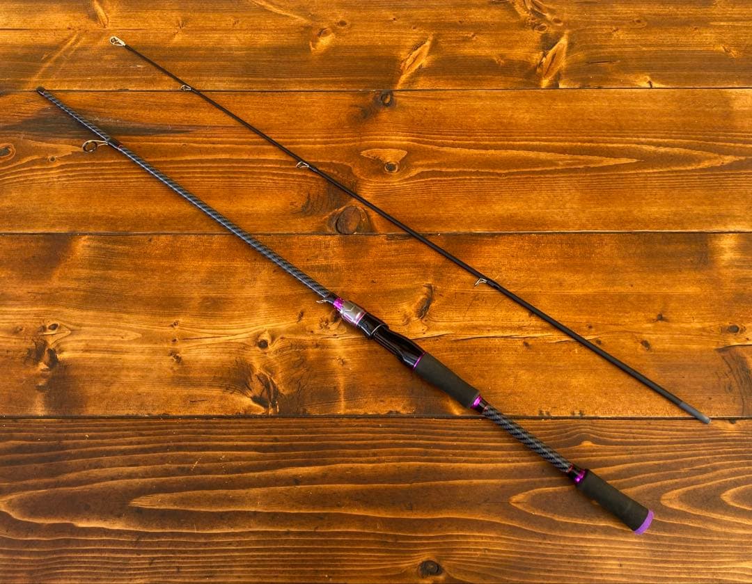 2ピースロッド　バスロッド　6ft 1.8M スピニングロッド　カーボンロッド