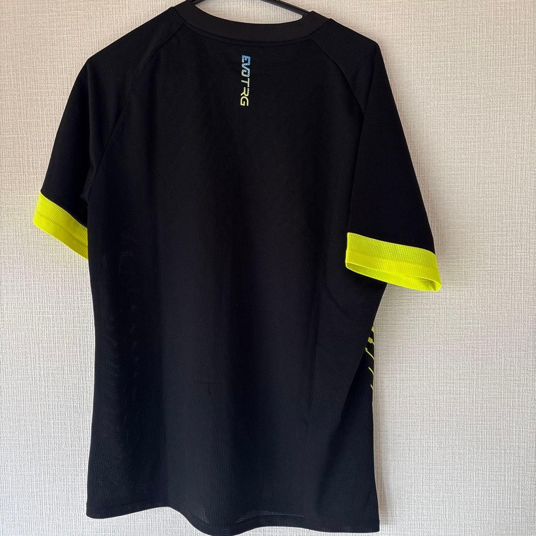 PUMA EVOTRG シャツ 黒 黄緑