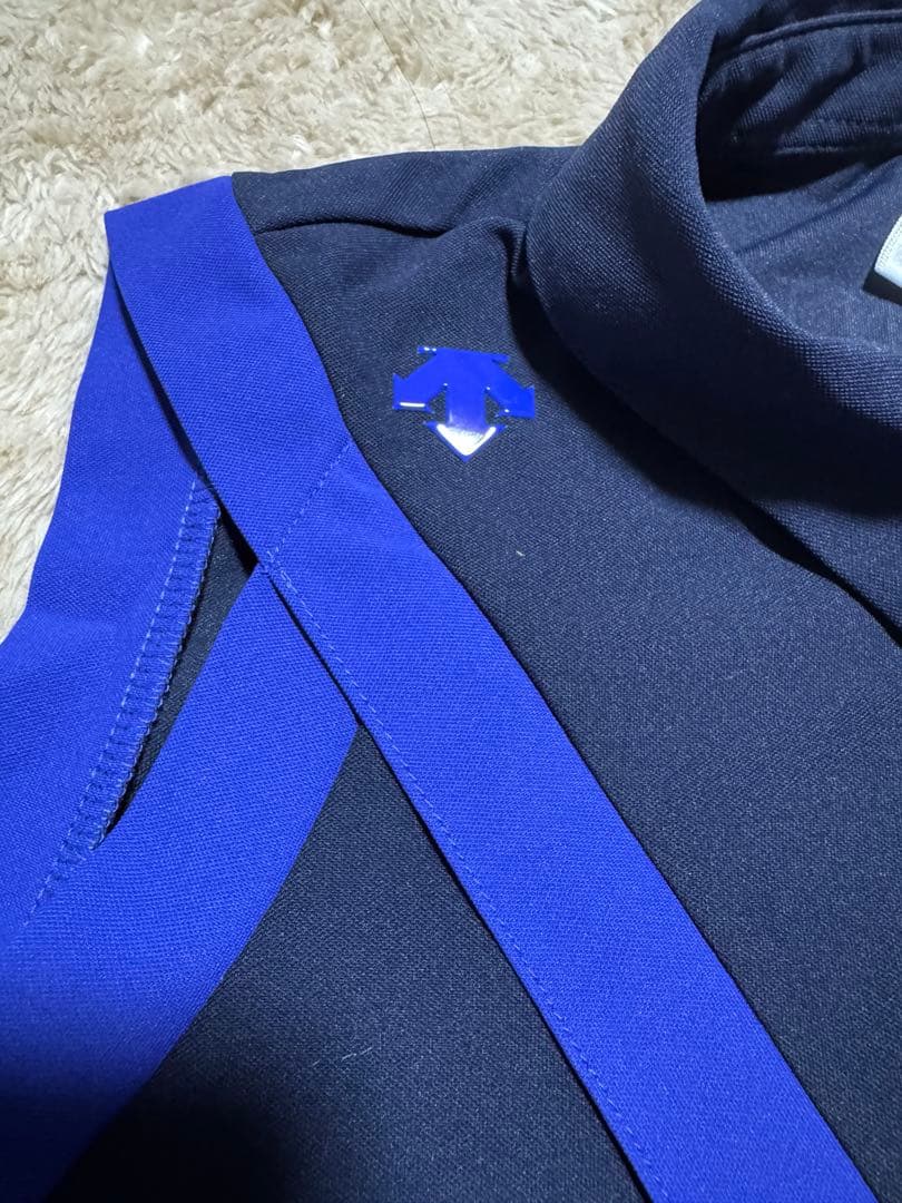 DESCENTE デサントゴルフ ゴルフ ノースリーブ 紺 青 美品 M
