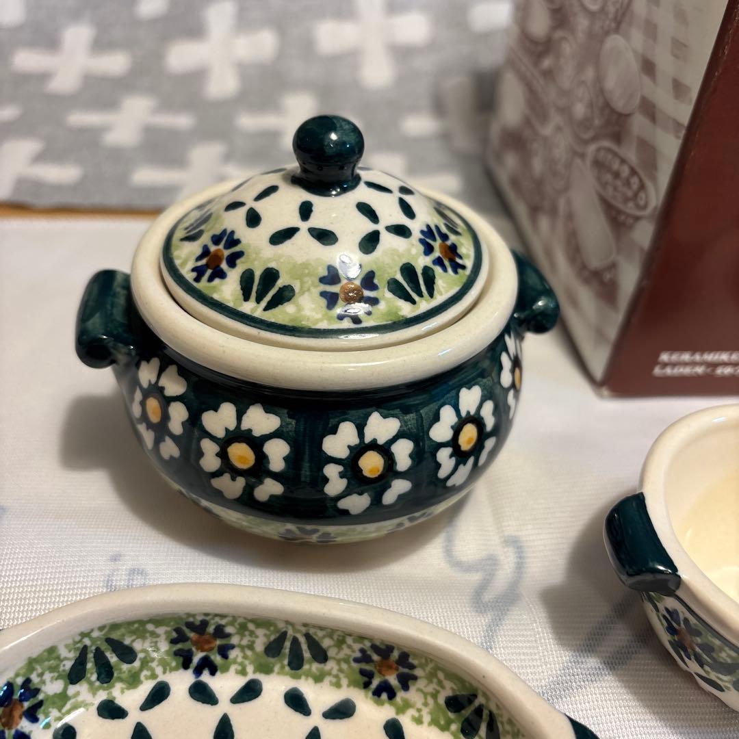ポーリッシュポタリー　ミニチュアキッチンセット 陶器 花柄（カモミール）