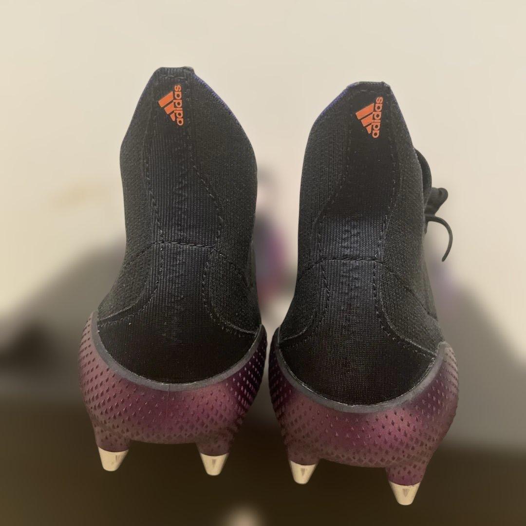 シューズ adidas PREDATOR FREAK FW7243 27cm