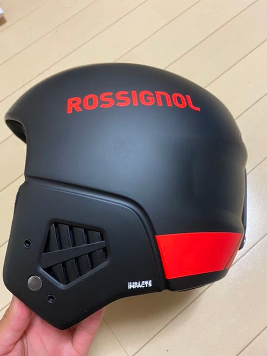 ロシニョール　ヘルメット