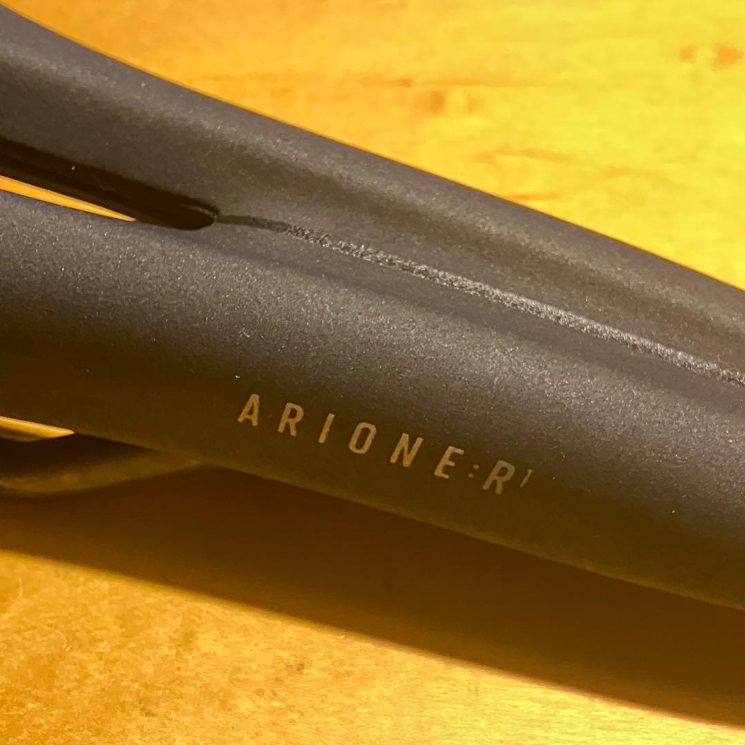 fi’zi:k arione R1 OPEN フィジーク　アリオネ　R1