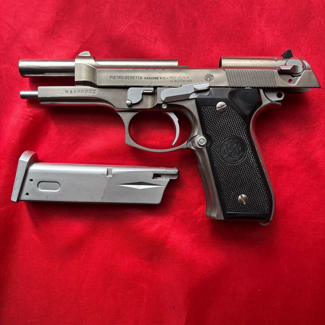 WA ベレッタM92FS INOX シルバーガスブローバックガン