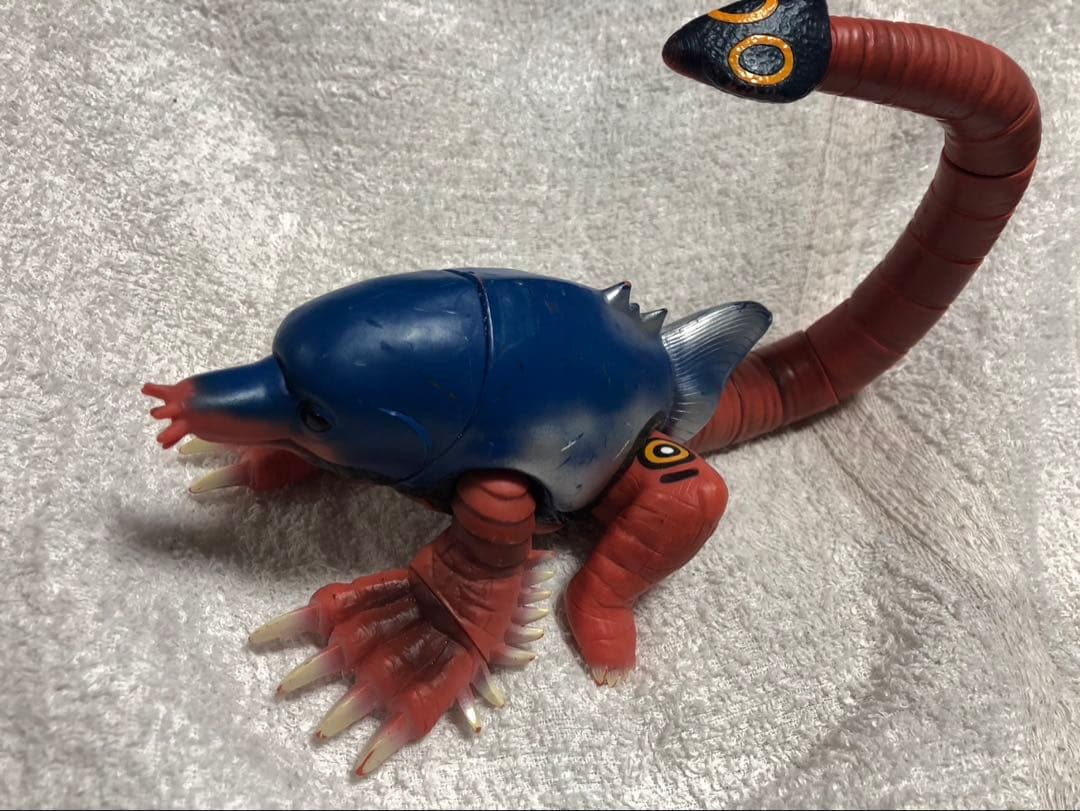 ウルトラマン　ウルトラ怪獣　モグルドン　ソフビ