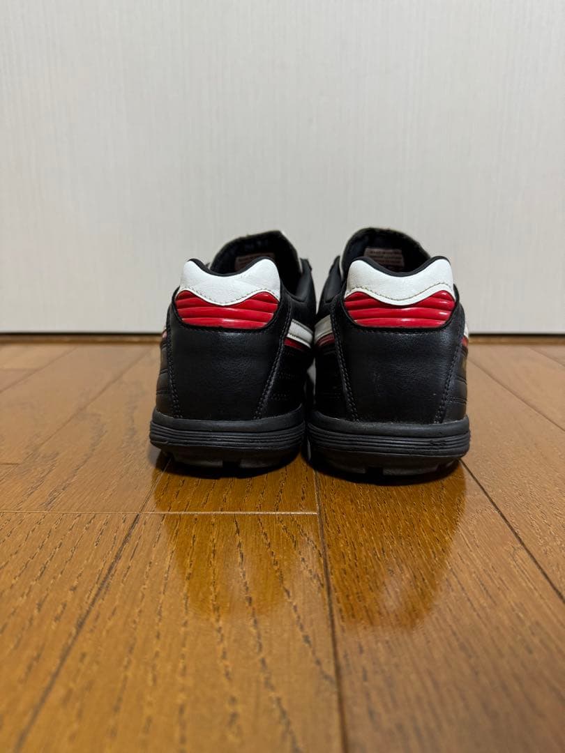 【美品】MORELIA トレーニングシューズ　黒　27cm