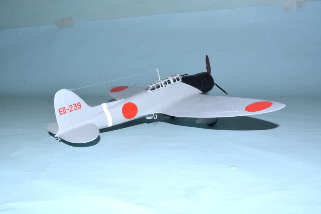 [完成品] 1/48　海軍　九九艦上爆撃機11型　『瑞鶴』搭載　真珠湾攻撃艦爆隊