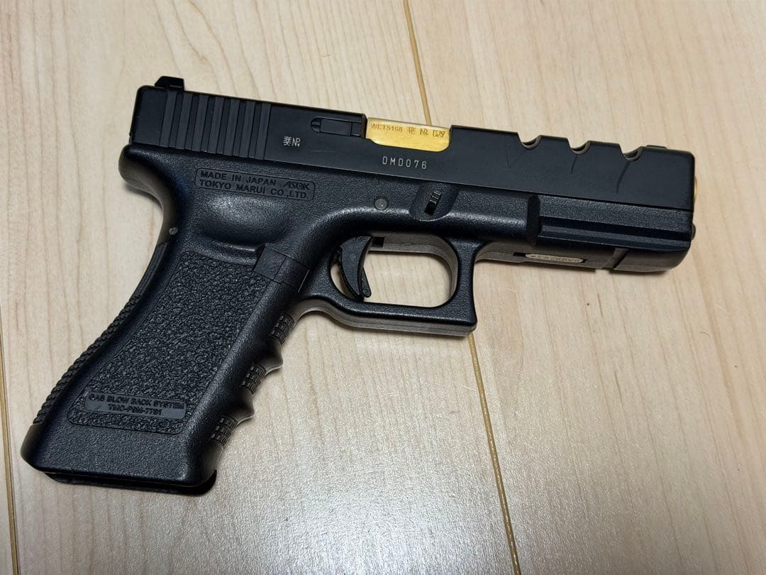 GLOCK 17 gen3 ガスガン マガジン3個付き
