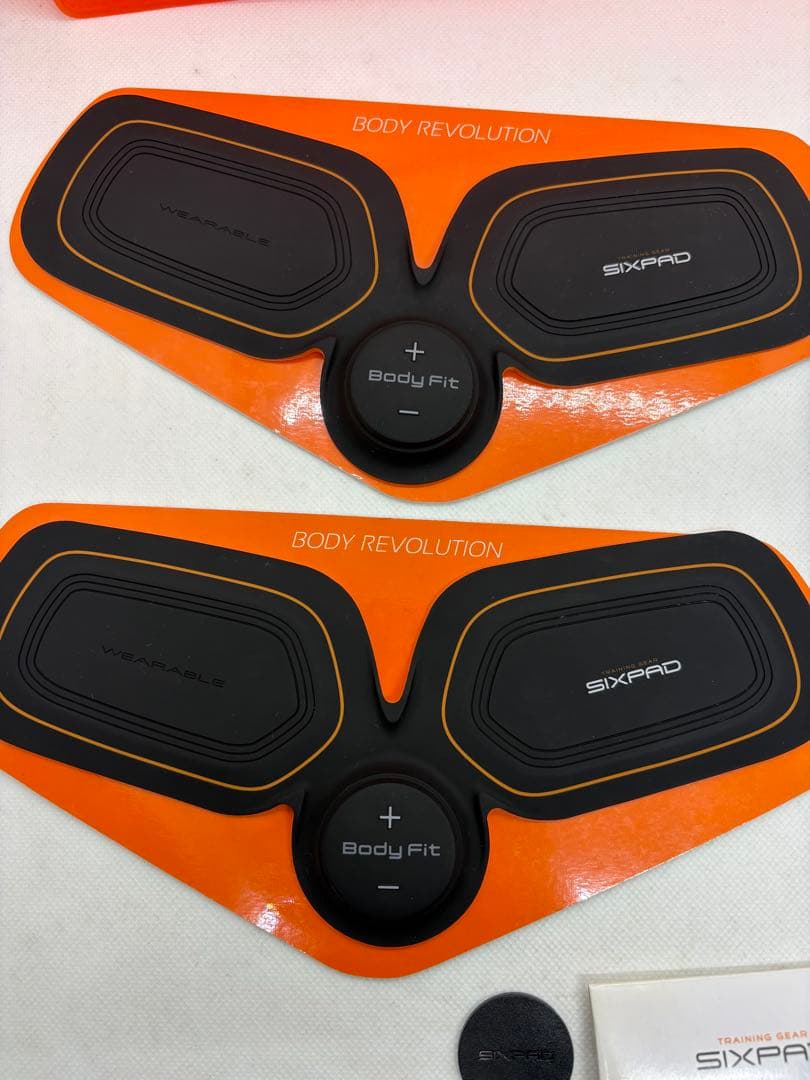 【三連休限定セール】【美品】SIXPAD アブズフィット+ボディフィット