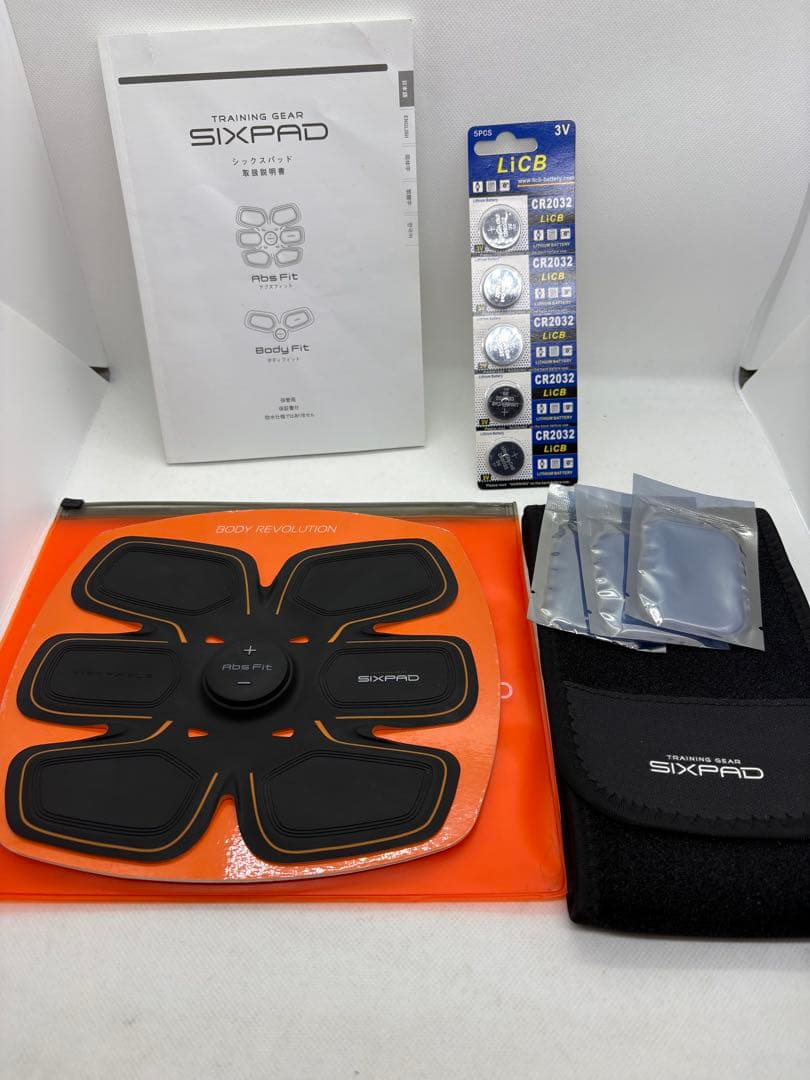【三連休限定セール】【美品】SIXPAD アブズフィット+ボディフィット