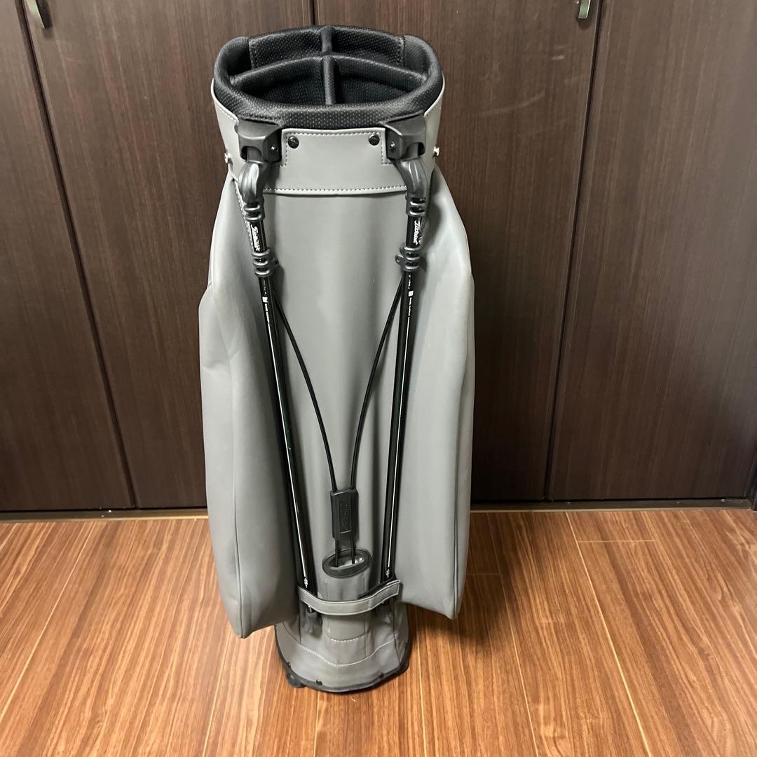Titleist グレー キャディバッグスタンド