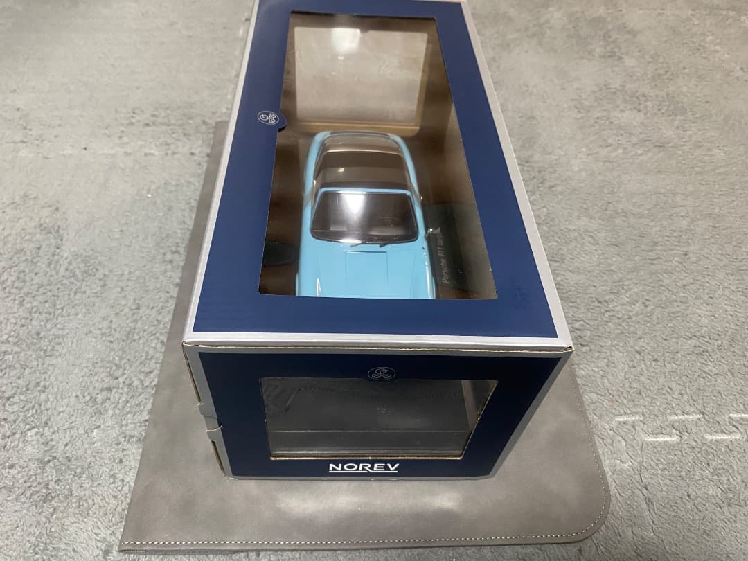 （希少品）NOREV 1/18 ポルシェ 911Sタルガ 1973 ライトブルー