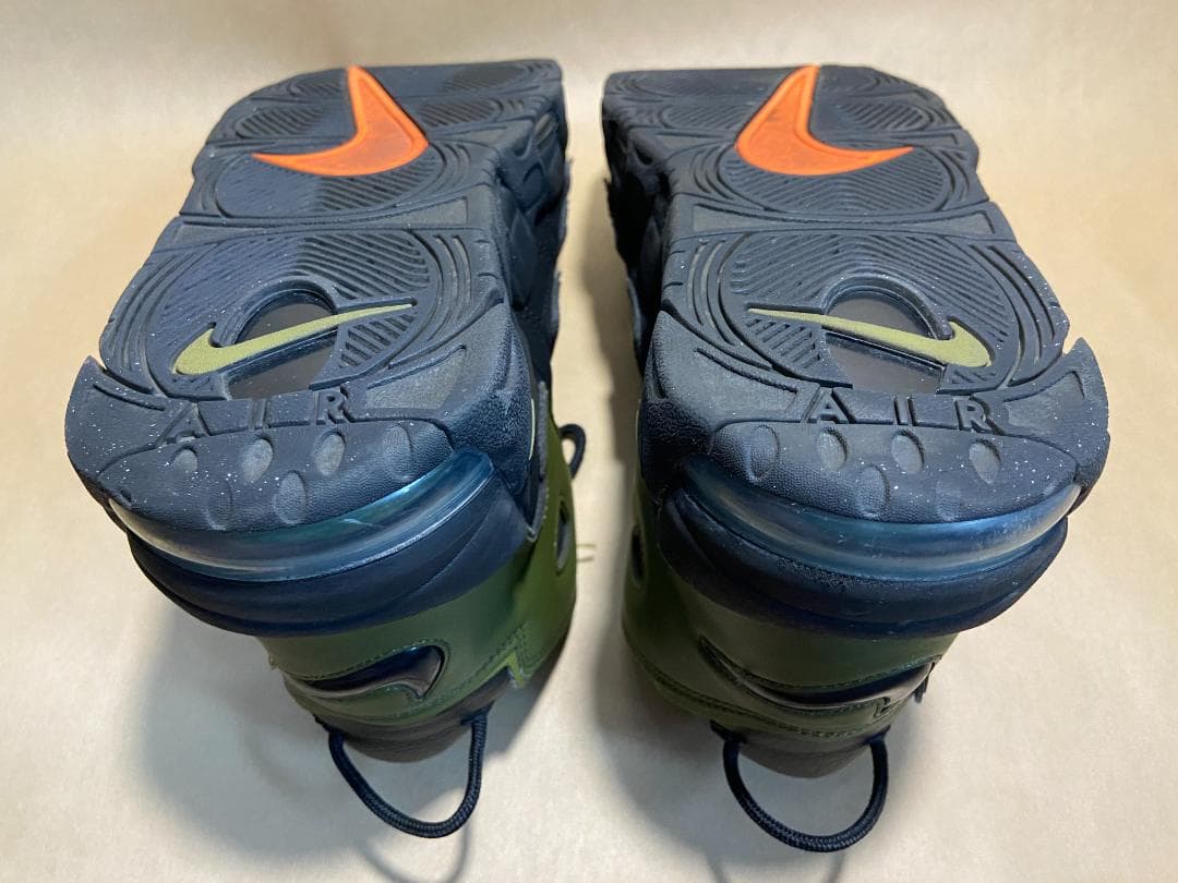 NIKE AIR MORE UPTEMPO モアテン ブラック/オリーブ 中古