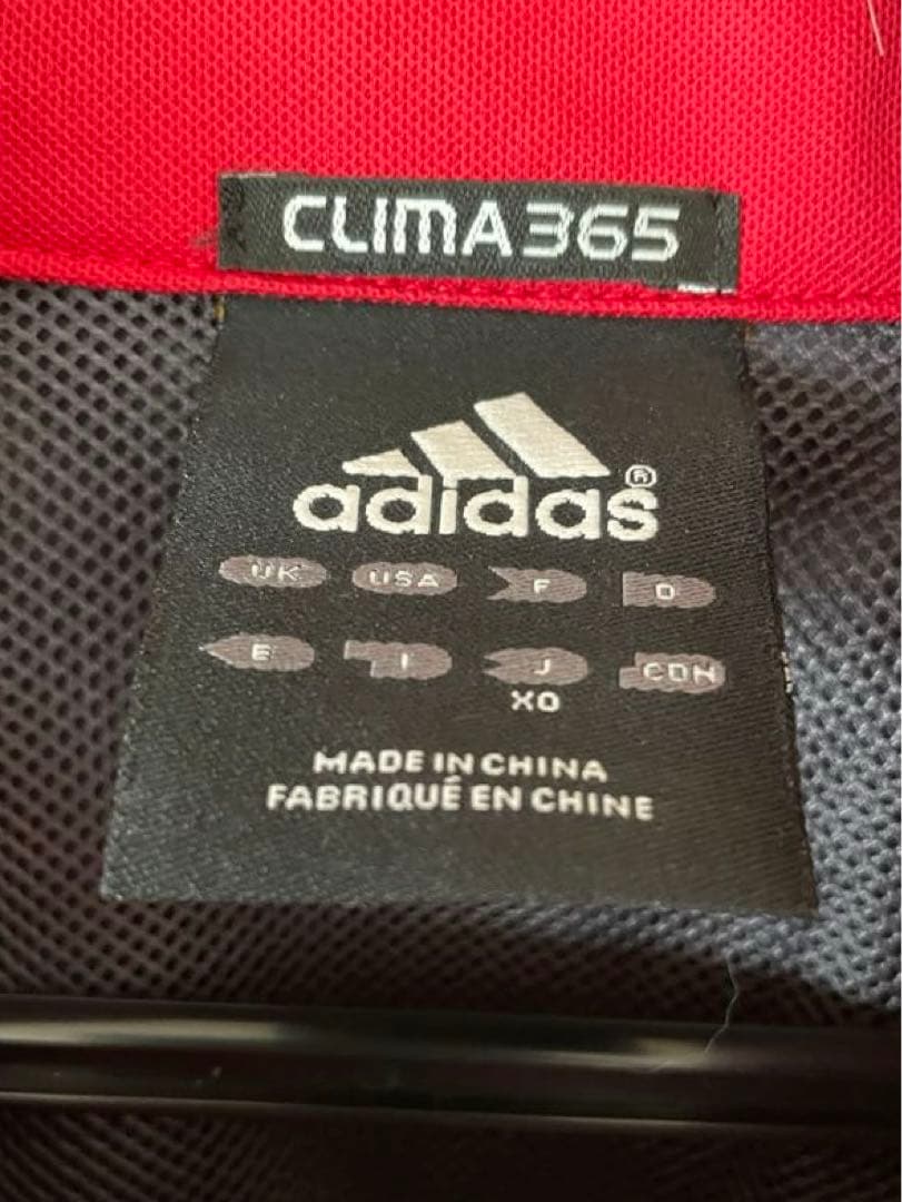 adidas ナイロン　ジャケット　パンツ　セットアップ
