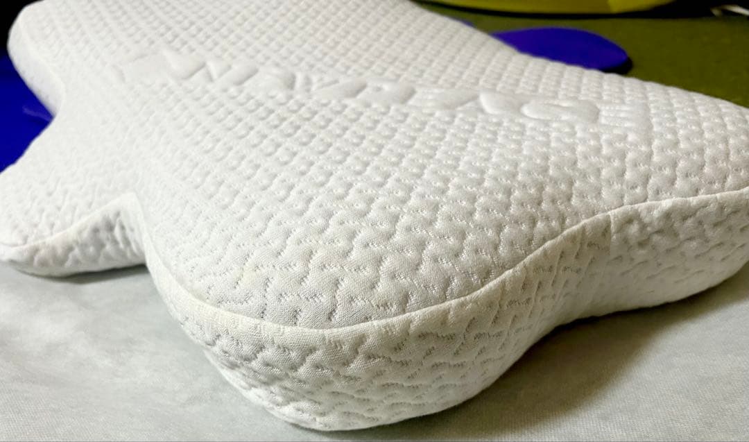 リファ　枕　ニューピースリリースNEWPEACE Pillow Release