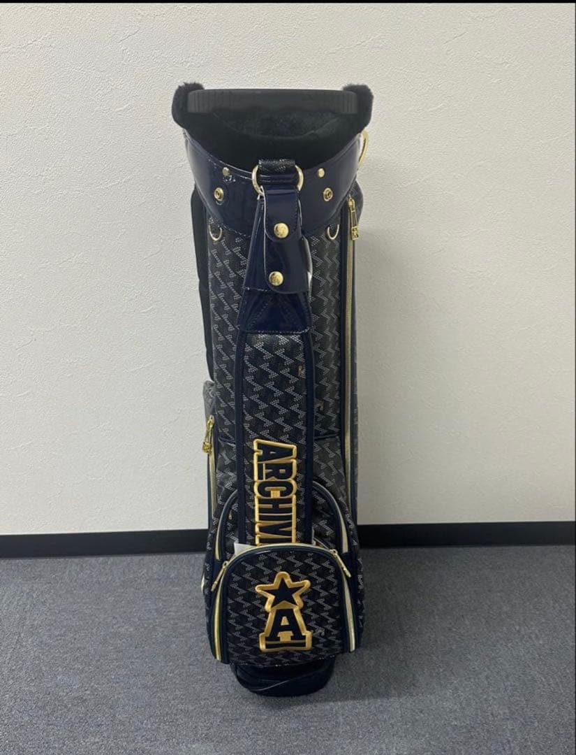 ⭐️人気商品⭐️アルチビオ・レザレクションコラボキャディバッグ