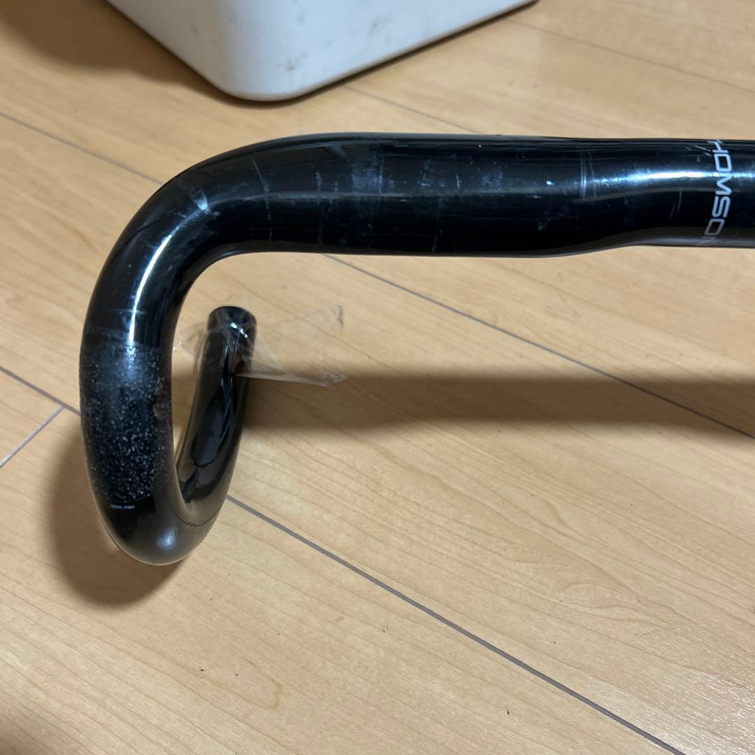 THOMSONドロップハンドルバー 40cm CARBON ROAD BAR