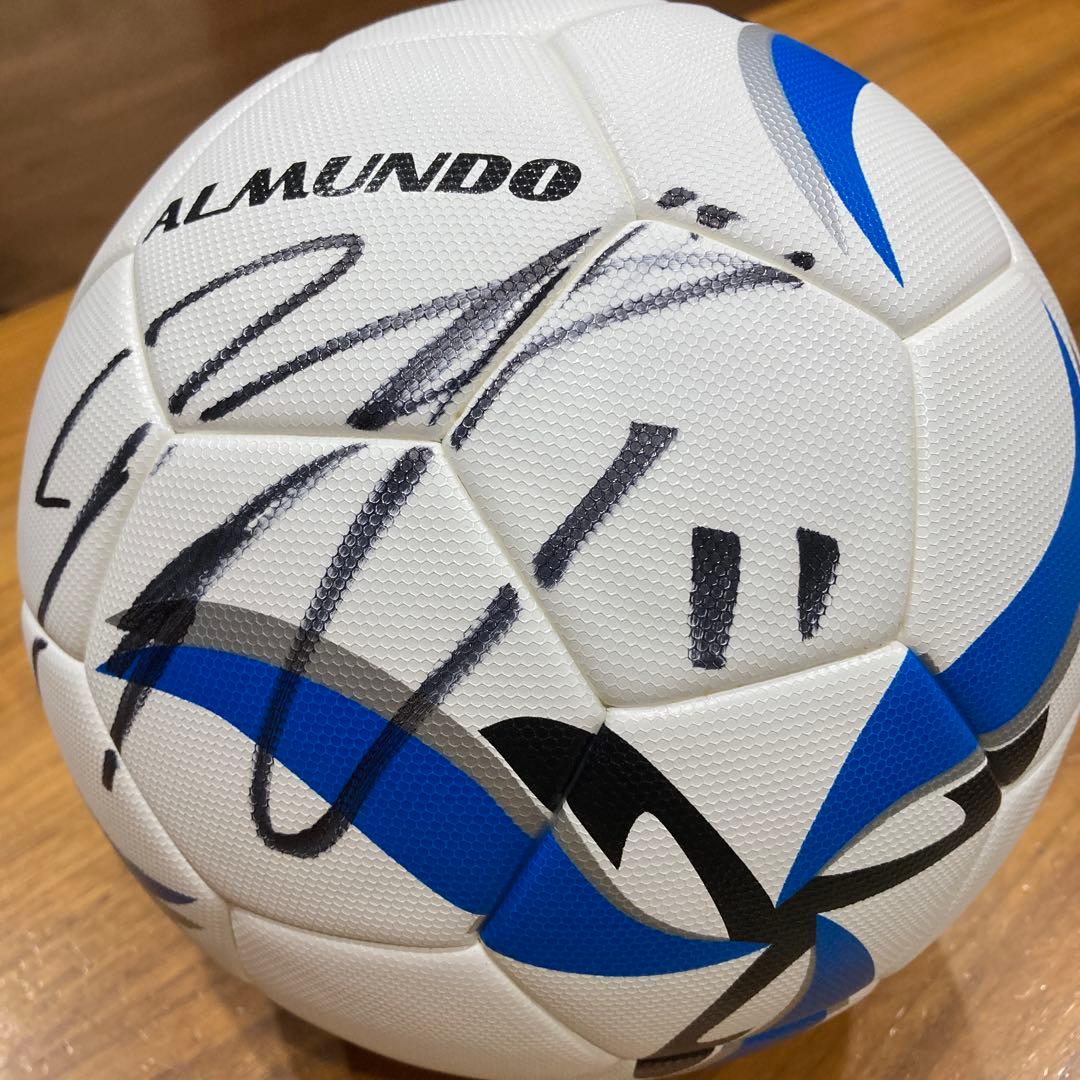 サイン　サッカーボール　サンフレッチェ広島　11 満田誠