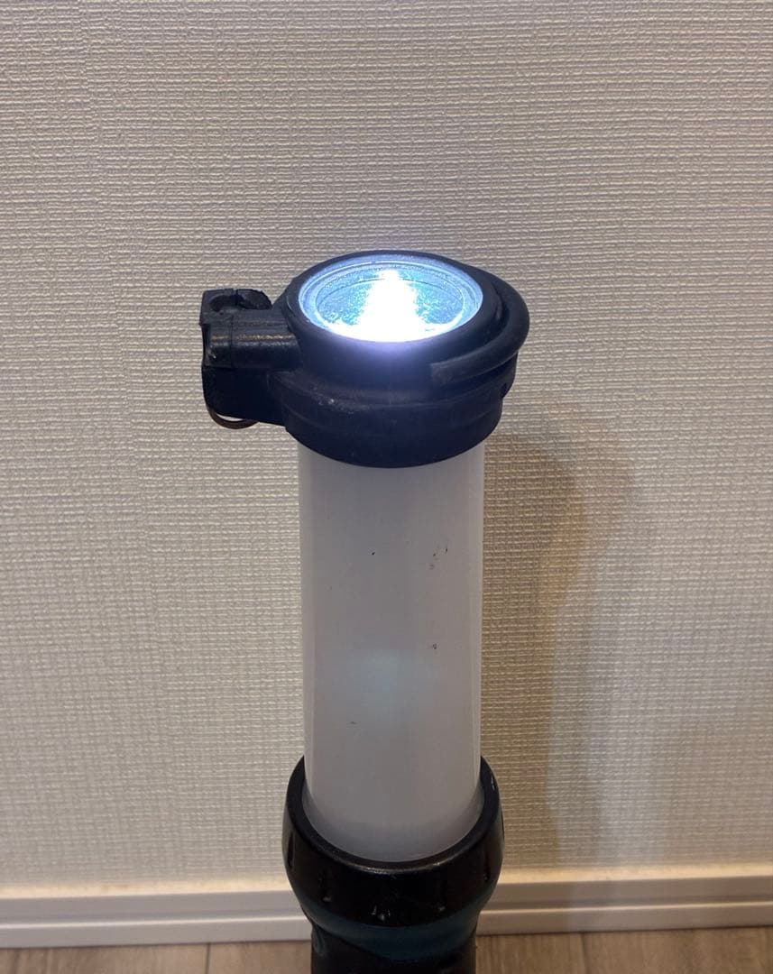 Makita ワークライト　マキタバッテリー1個付き