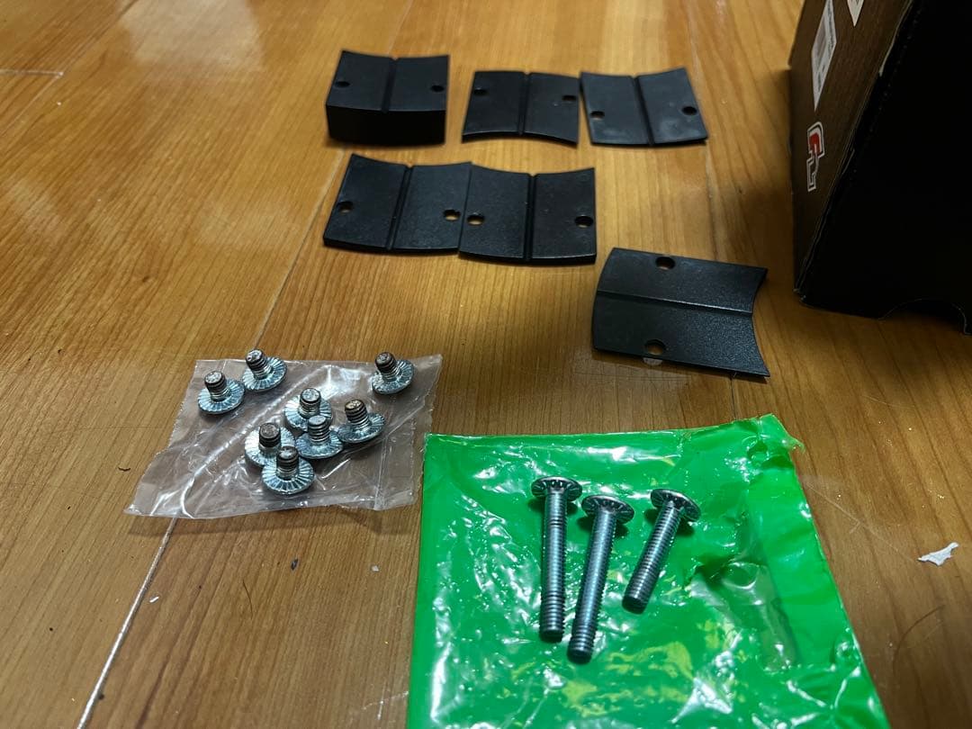 F2 Race Titanium ビンディング M 今季購入