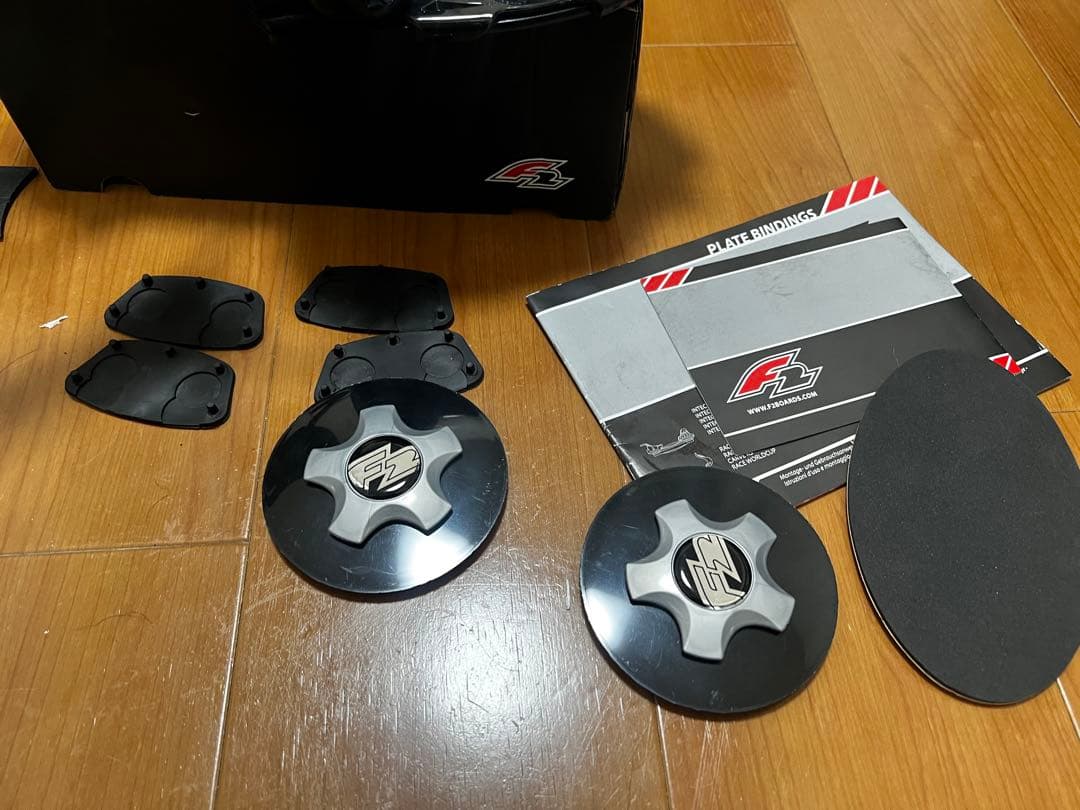 F2 Race Titanium ビンディング M 今季購入