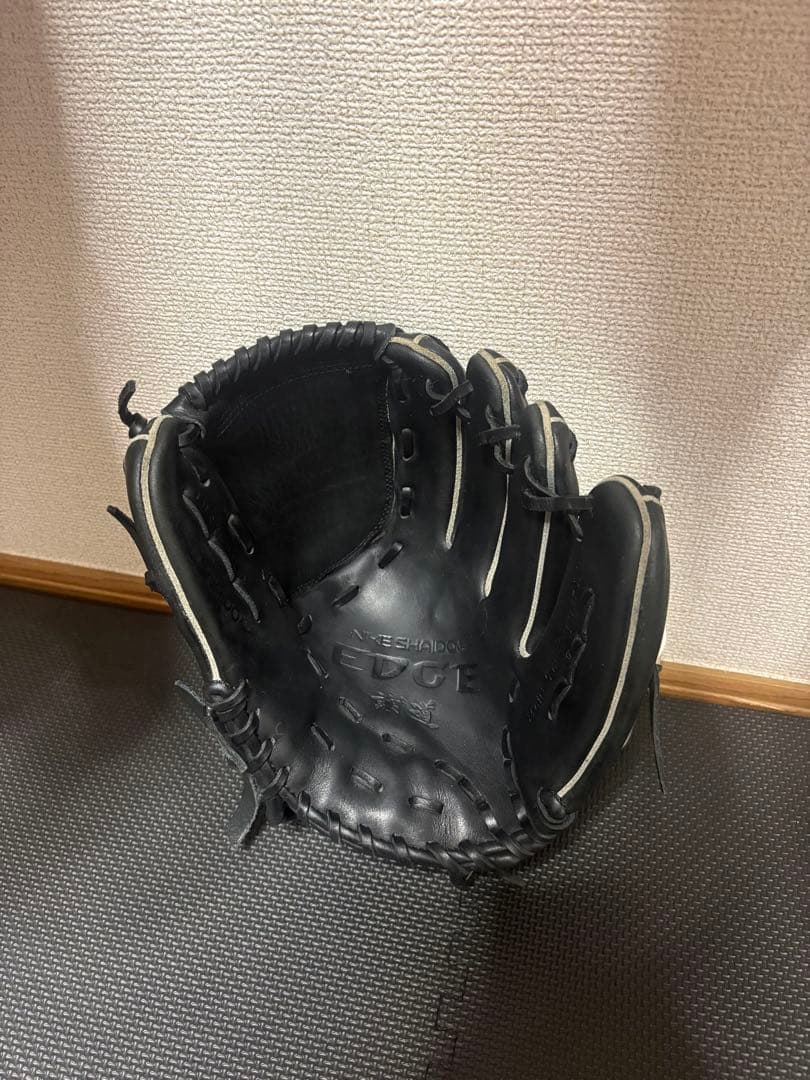 ナイキSHADO一般軟式ピッチャー用グローブ