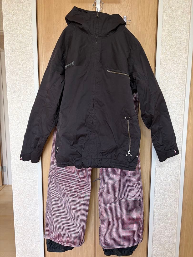 Burton スノーボードウェア 上下セット