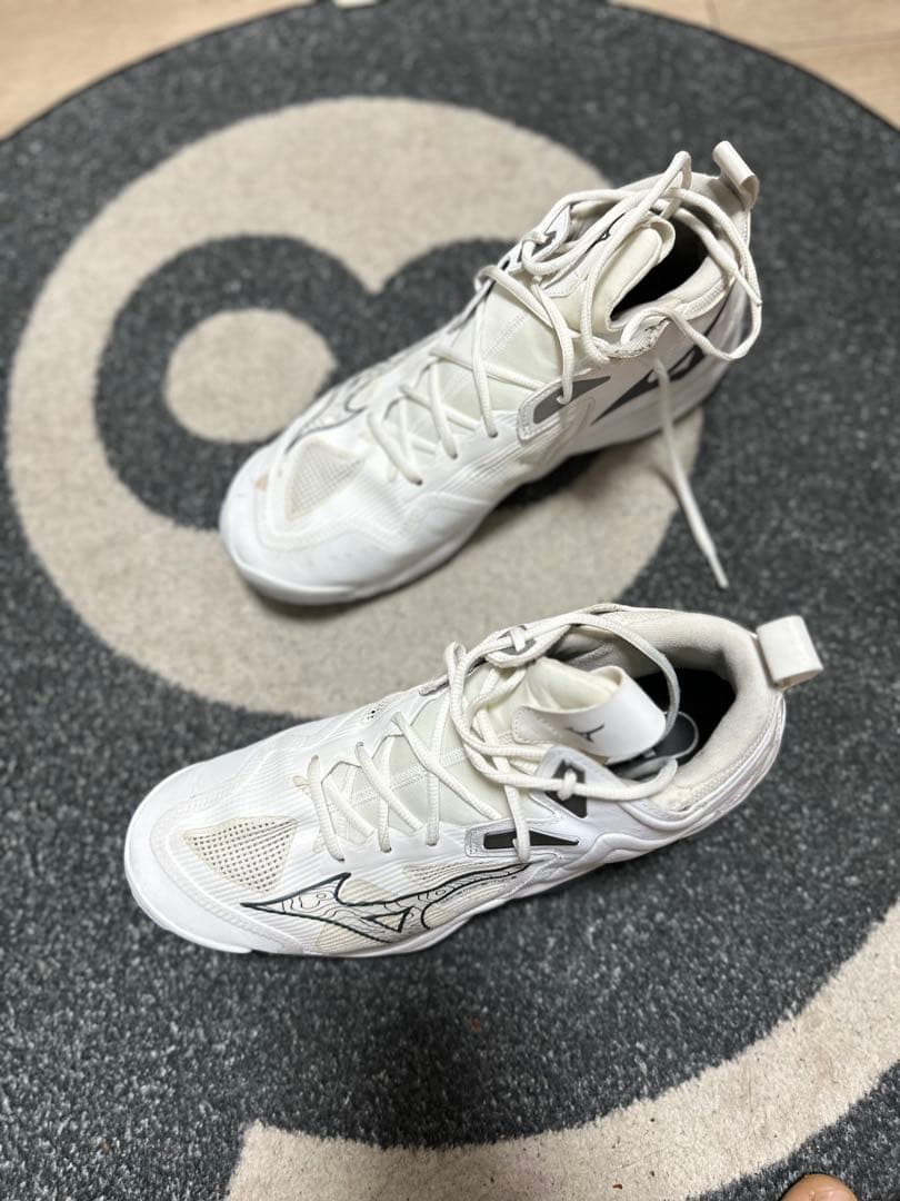 Mizuno バレーボールシューズ ホワイト値下げ中