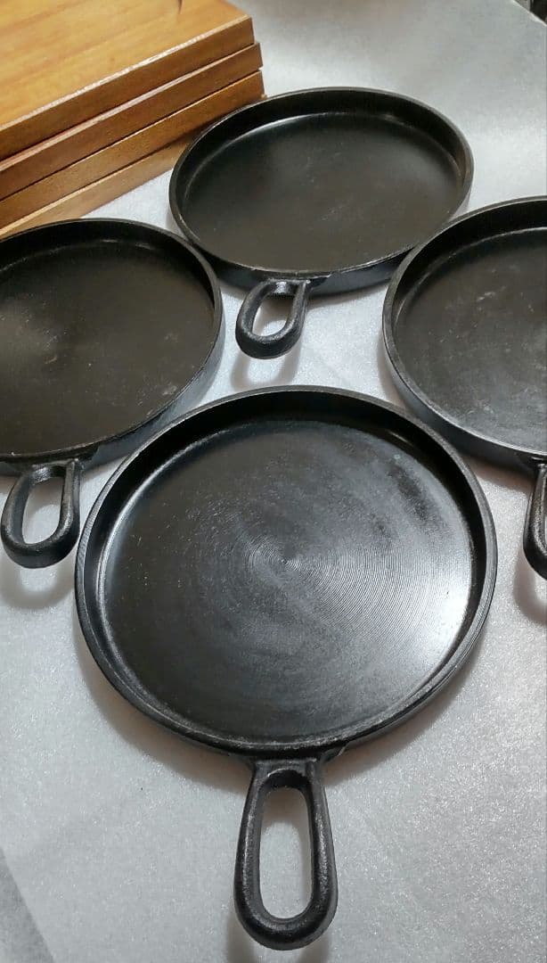 鉄板ステーキ皿　取っ手つき　4セット