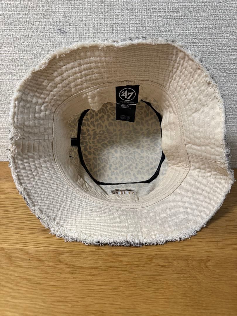 阪神タイガース 【T-SHOP限定】'47 BUCKET HAT リサ