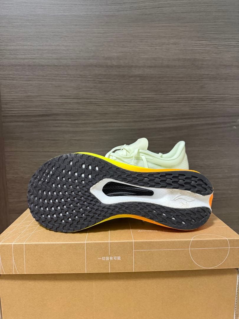 【極美品】LI−NING FEIDIAN 5 CHALLLENGER 27.0