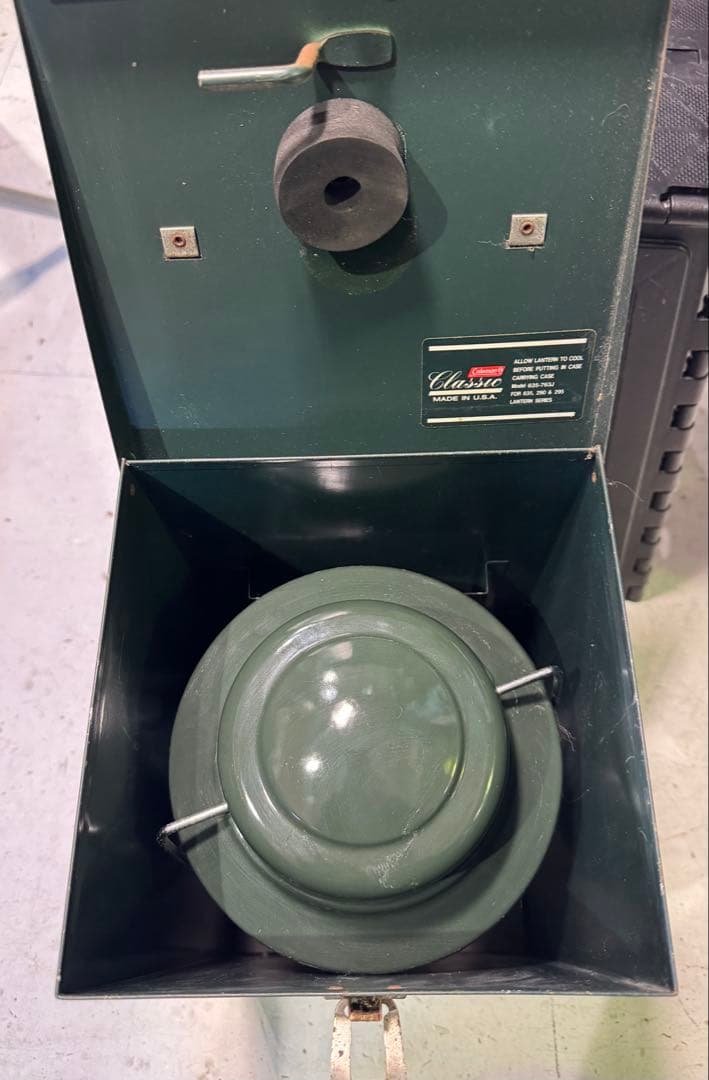 Coleman ６３５Ｂ７４３Ｊ　ジャンク 90年代 専用メタルキャリーケース
