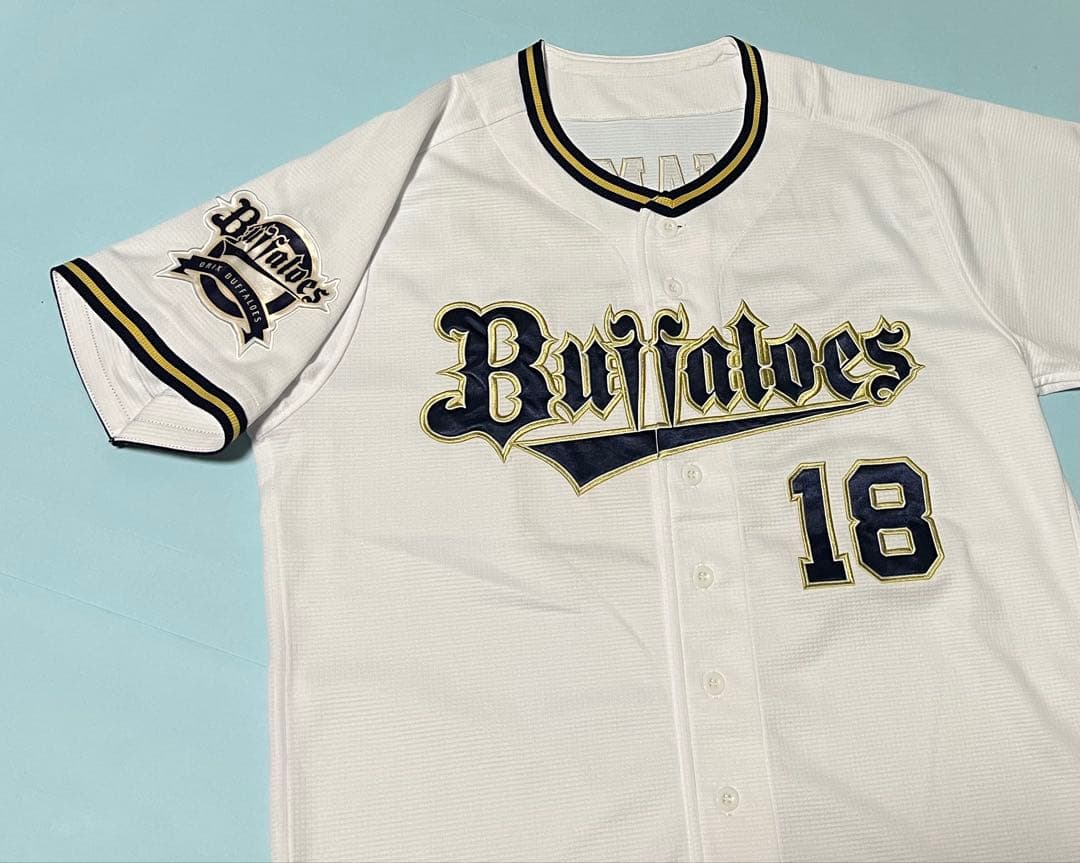 オリックス・バファローズ　山本由伸投手ユニフォーム　DESCENTE