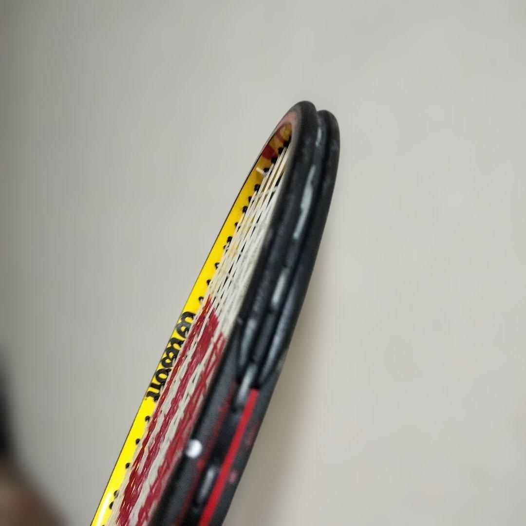 Babolat Pure Strike ツアーラケット