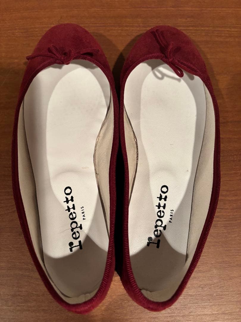Repetto 赤 スエード バレエシューズ