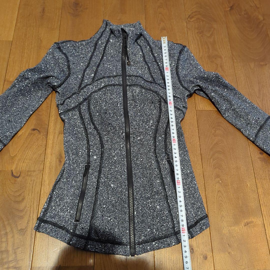 専用　ルルレモン 長袖　ジャケット　シャツ 　ロンT