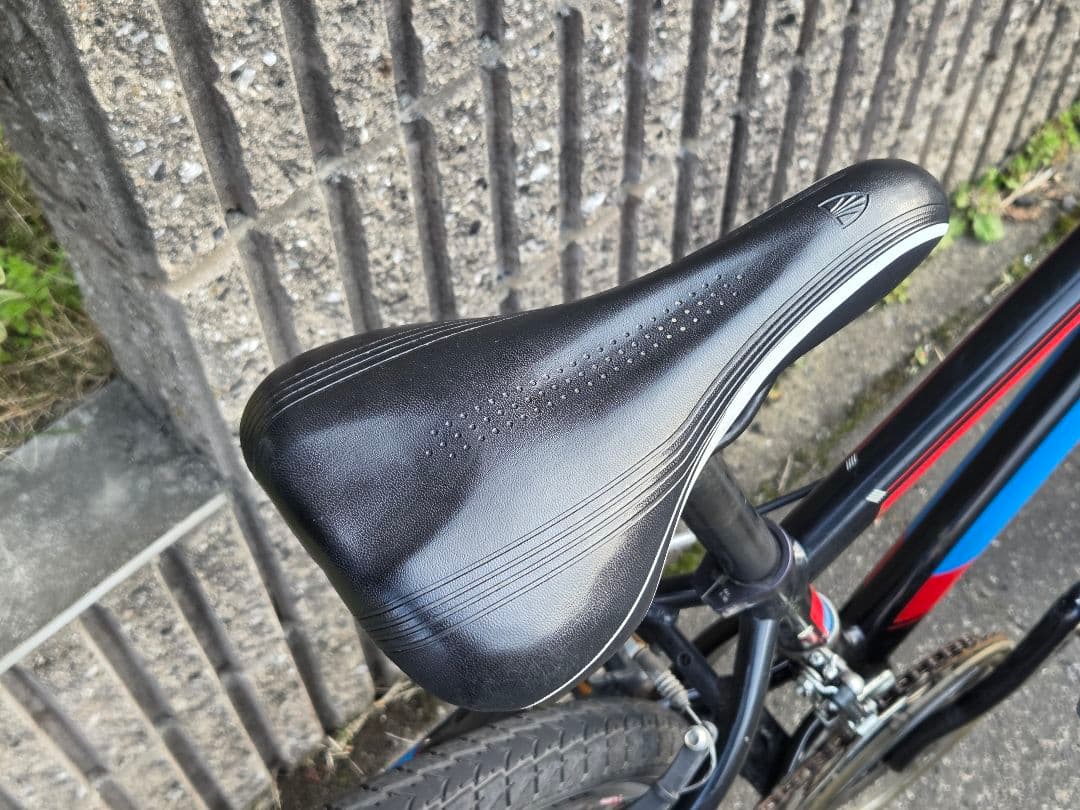 TREK　MT220 マウンテンバイク