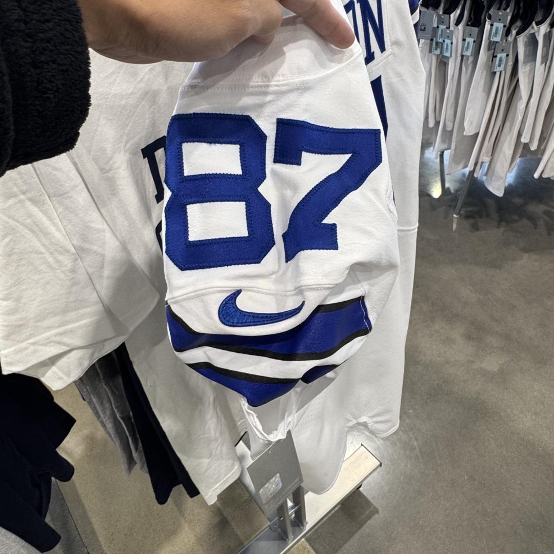 NFL カウボーイズ 87 FERGUSON ジャージ