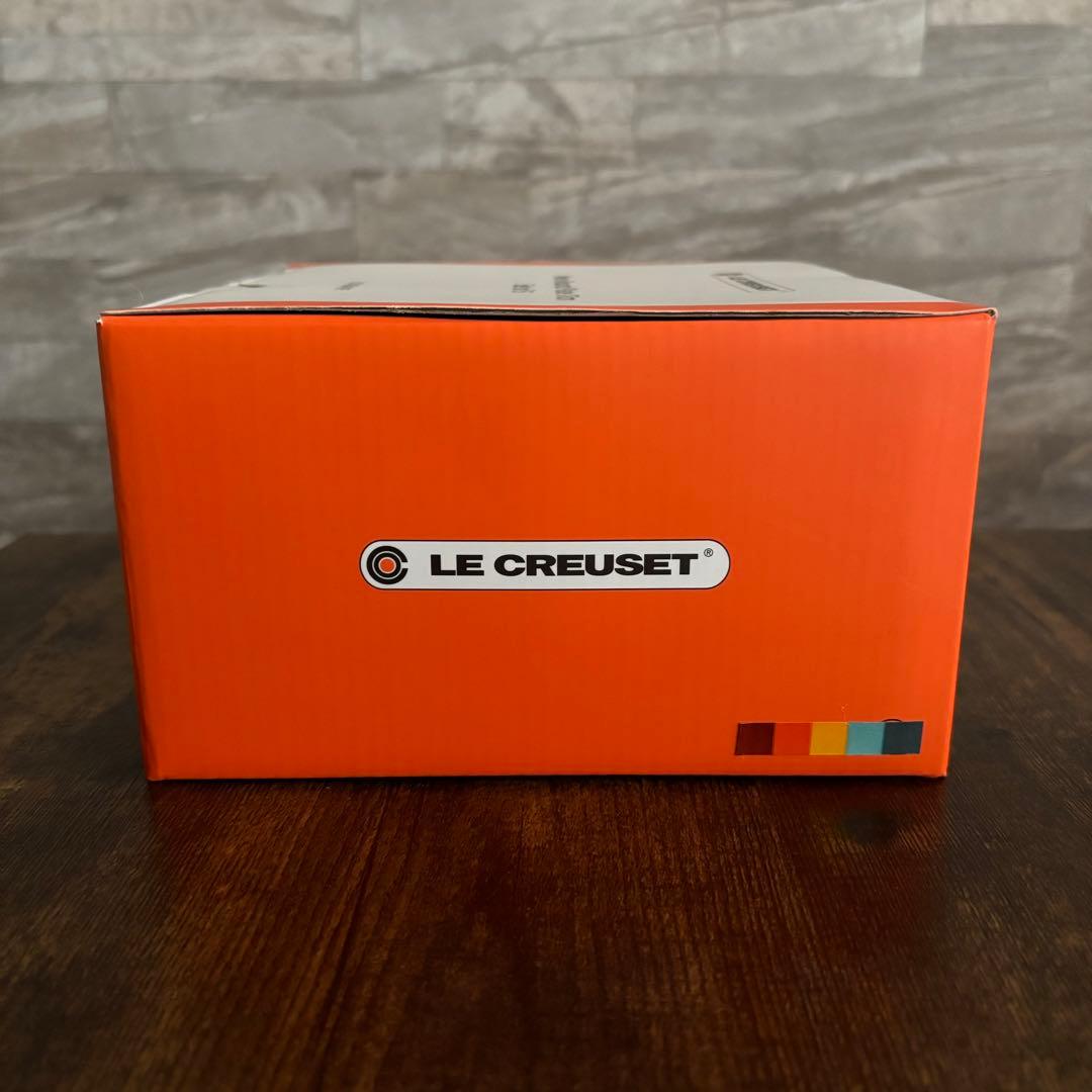 【 新品未開封 】Le Creuset ネオラウンドプレート 17cm 5枚入り