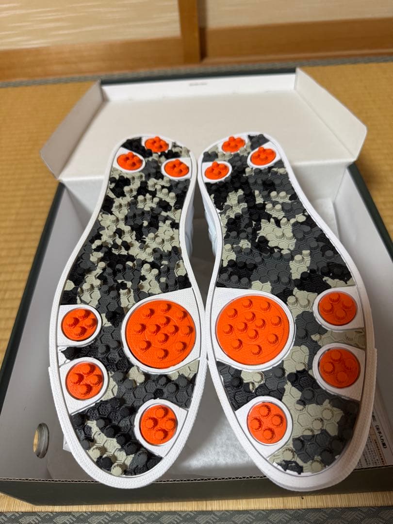 【新品未使用】AVIREX GOLF ハイカットシューズ ホワイト
