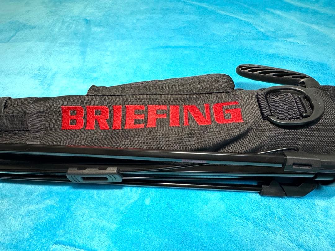 超美品 BRIEFINGセルフスタンド 現行モデル 人気色 ブラック