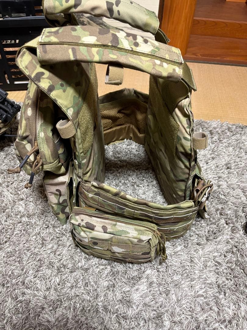 6094 プレートキャリア　マルチカム　タイムセール中^_^