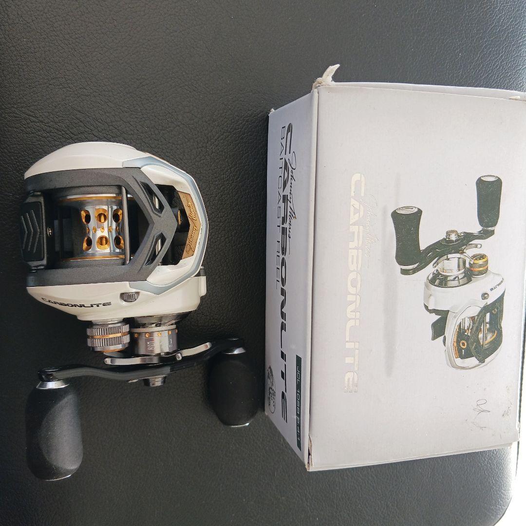 バスプロショップス　ジョニーモリス CARBONLITE 両軸リール 5.8oz