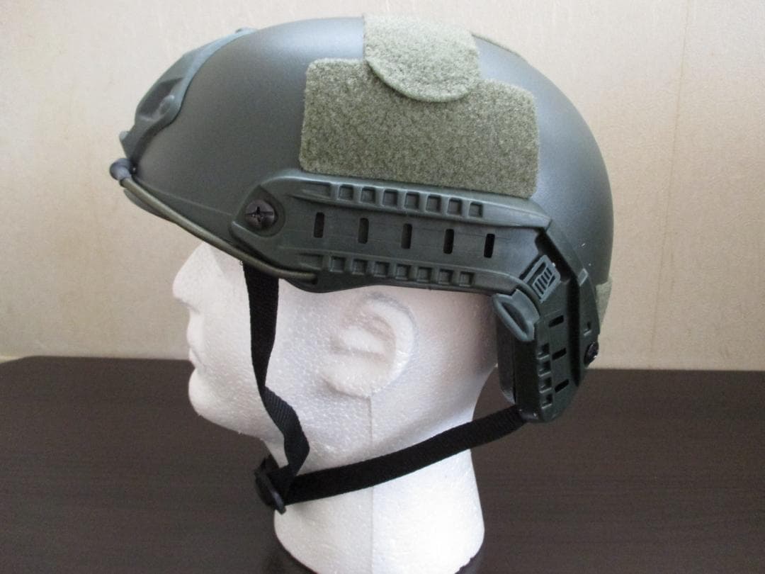 新品　軽量　レプリカ　ロシア軍　北朝鮮軍　 FASTヘルメット　特殊部隊